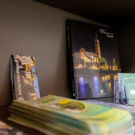 ホテル Casa Arnaldo ヴェローナ エクステリア 写真